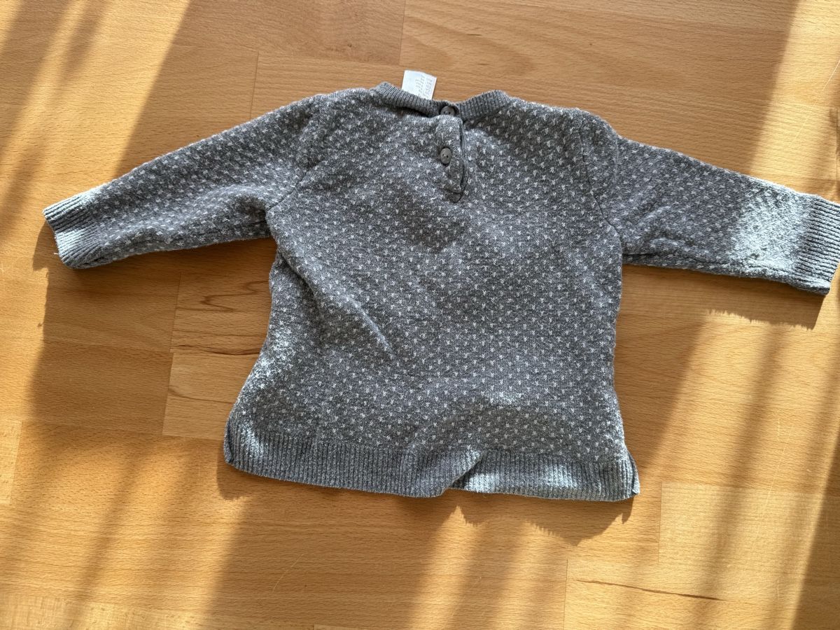 H&M Maglioni & Felpe: Herziger Strickpullover Grösse 68 – Usato da Pragg-Jenaz venduto da gobrist 1
