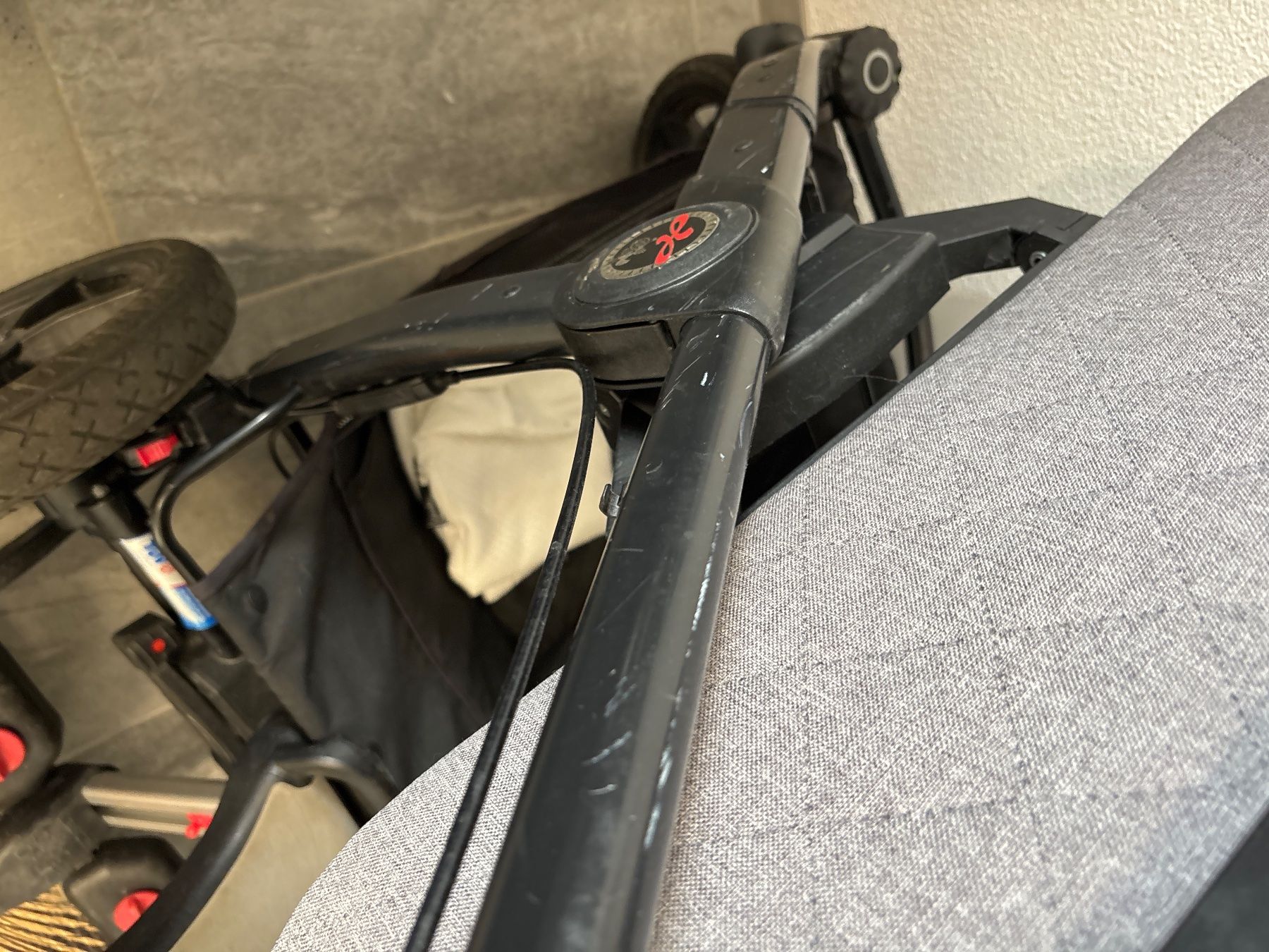 Hartan Carrozzine: Hartan Kinderwagen – Usato da Attiswil venduto da nomis1988 5