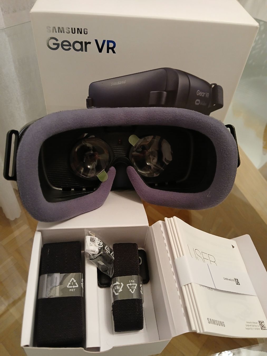 Samsung Casco VR: Samsung Gear VR - Virtual Reality Brille neu – Nuovo e nell'imballaggio originale da Spreitenbach venduto da rab2000 4