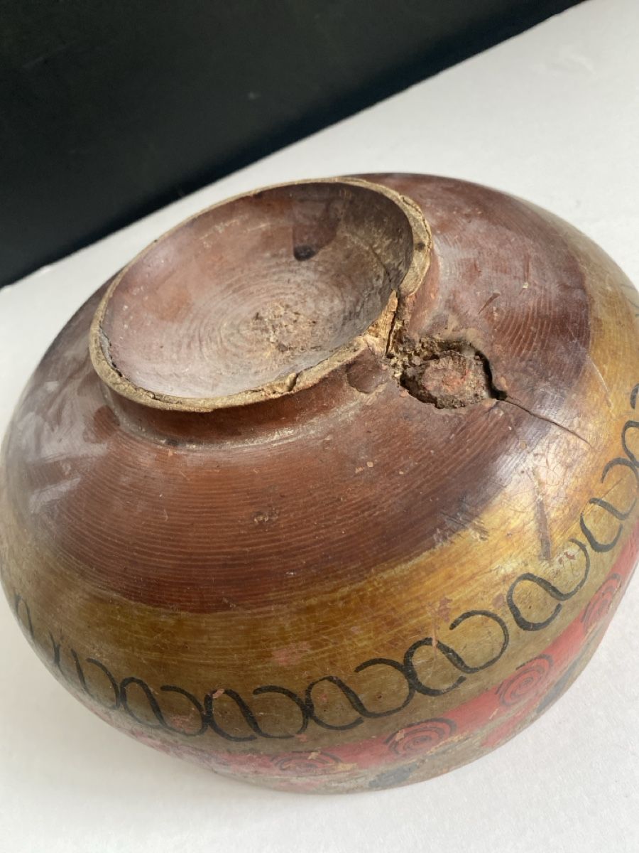 Alle Dekorationen: Rustikale Holzschale, handbemalt - Vintage Dekoration – Gebraucht aus Flawil von IrisK010203 3