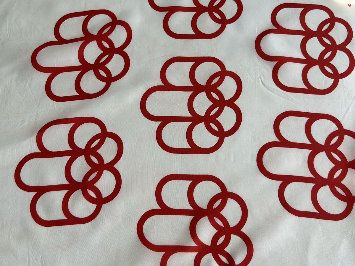 Foulards & écharpes: Scarf 100% Acetate Red White Japan Style – Neuf (Voir description) à Saland par ele_vc96 1