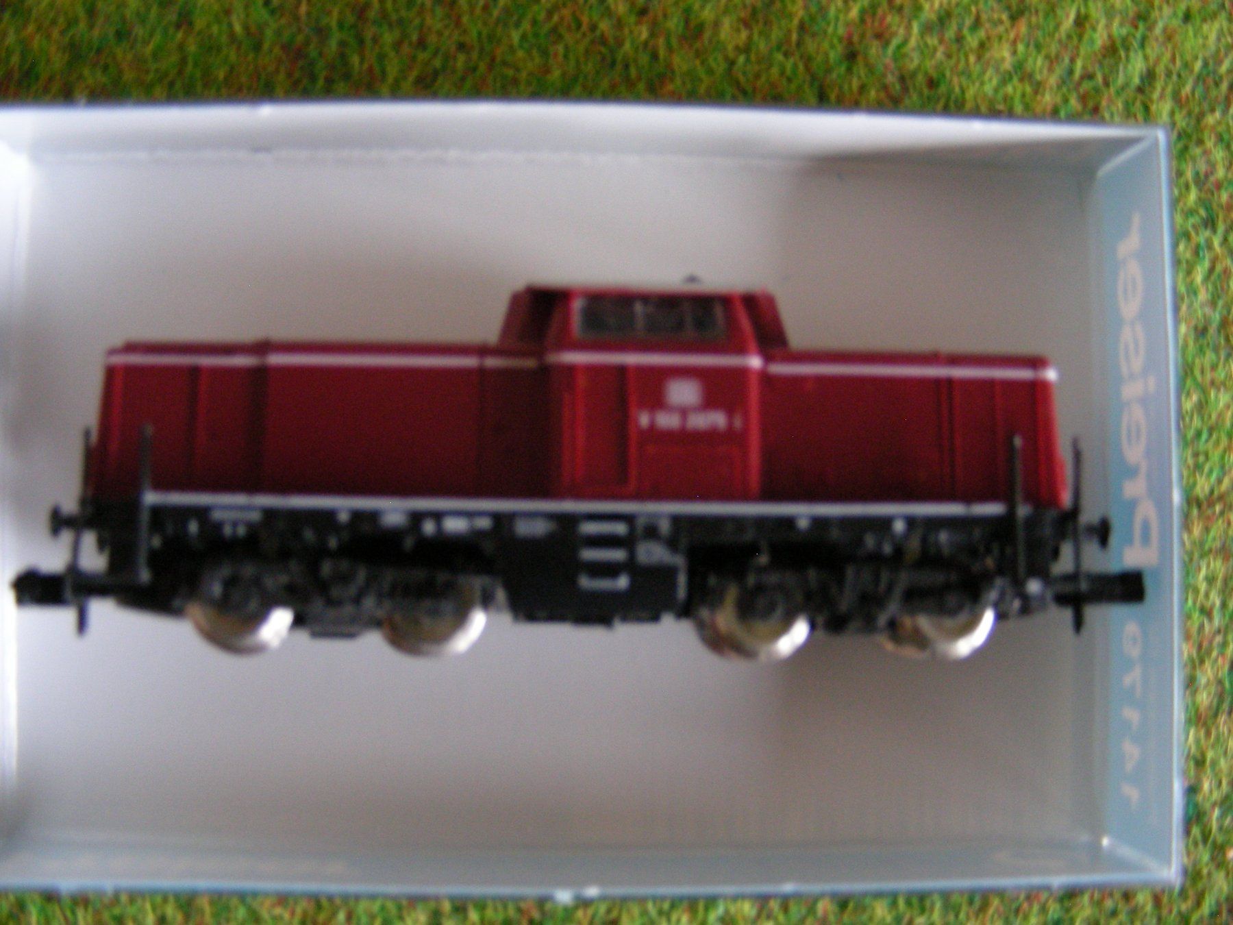 Fleischmann Modelleisenbahnen: Fleischmann Loco diesel N – Gebraucht aus Villars-Burquin von Rodjeurs