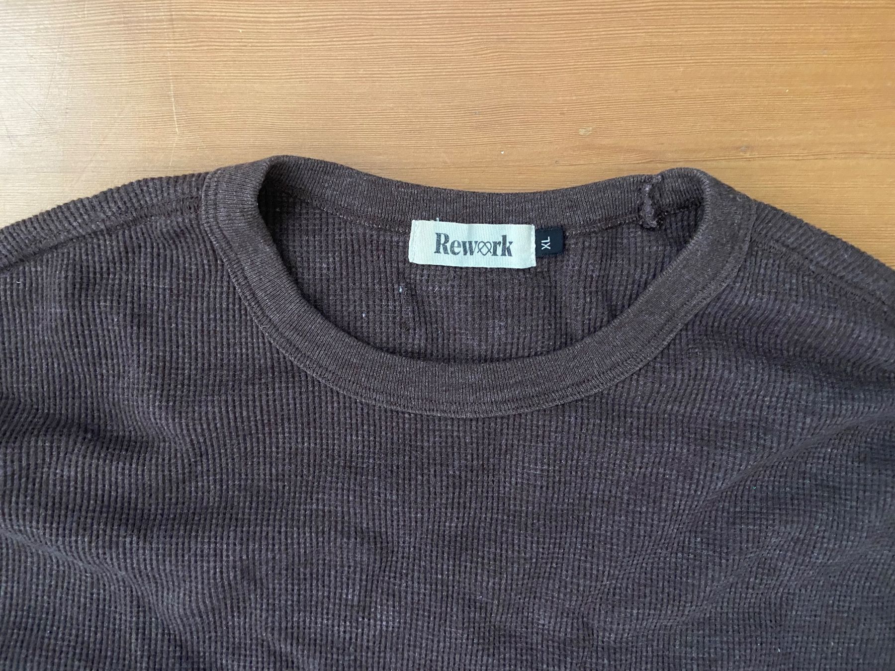 Maglioni & Felpe: Rework Langarmshirt dunkelbraun – Usato da Niederrohrdorf venduto da Lou_9hq6 1