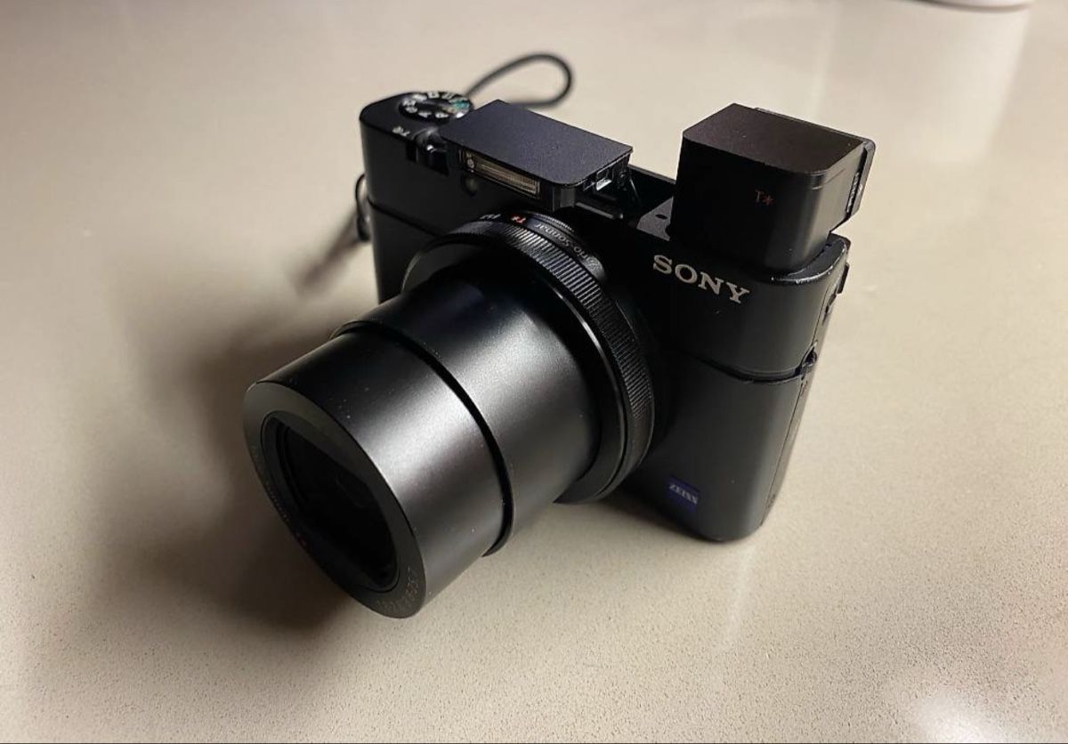 Sony Kamera: Sony Rx100 iii – Neu (gemäss Beschreibung) aus Arbon von Sed_9bj9