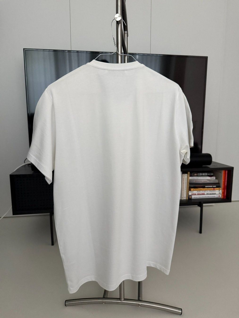 Givenchy T-Shirts: GIVENCHY T-SHIRT GR. M – Neu (gemäss Beschreibung) aus BAAR von penalti1000 1