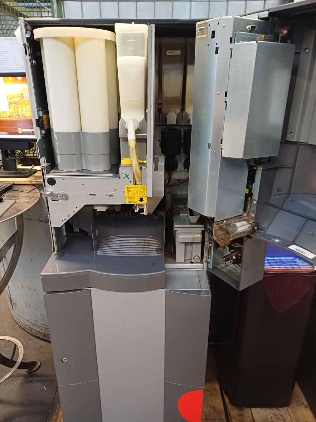 Macchine per caffè & Macchine per espresso: Kaffeemaschine Selecta Necta Bari Up – Usato da Nebikon venduto da Wegere1 1
