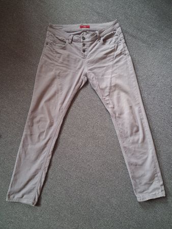 Damen Jeans S.Oliver hellgrau, Gr 40, guter Zustand