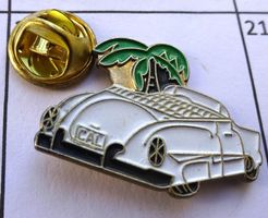 Pin Auto C A L weiss Palme