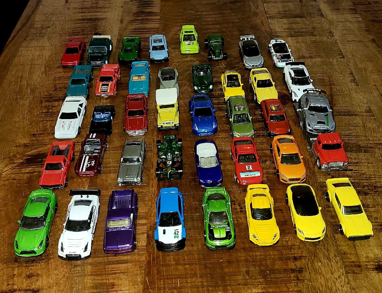 Hot Wheels Voitures modèles: 41 Hot Wheels, Matchbox ect. Modellautos Vitrinenmodelle – D'occasion à Jona par mjo_f5t2 3