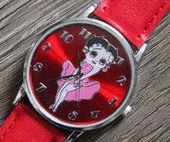 Betty Boop Cartoon Retro Armbanduhr ROT NEU