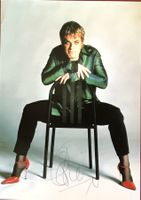 Eddie Izzard Autogramm signiert Foto 15x21cm