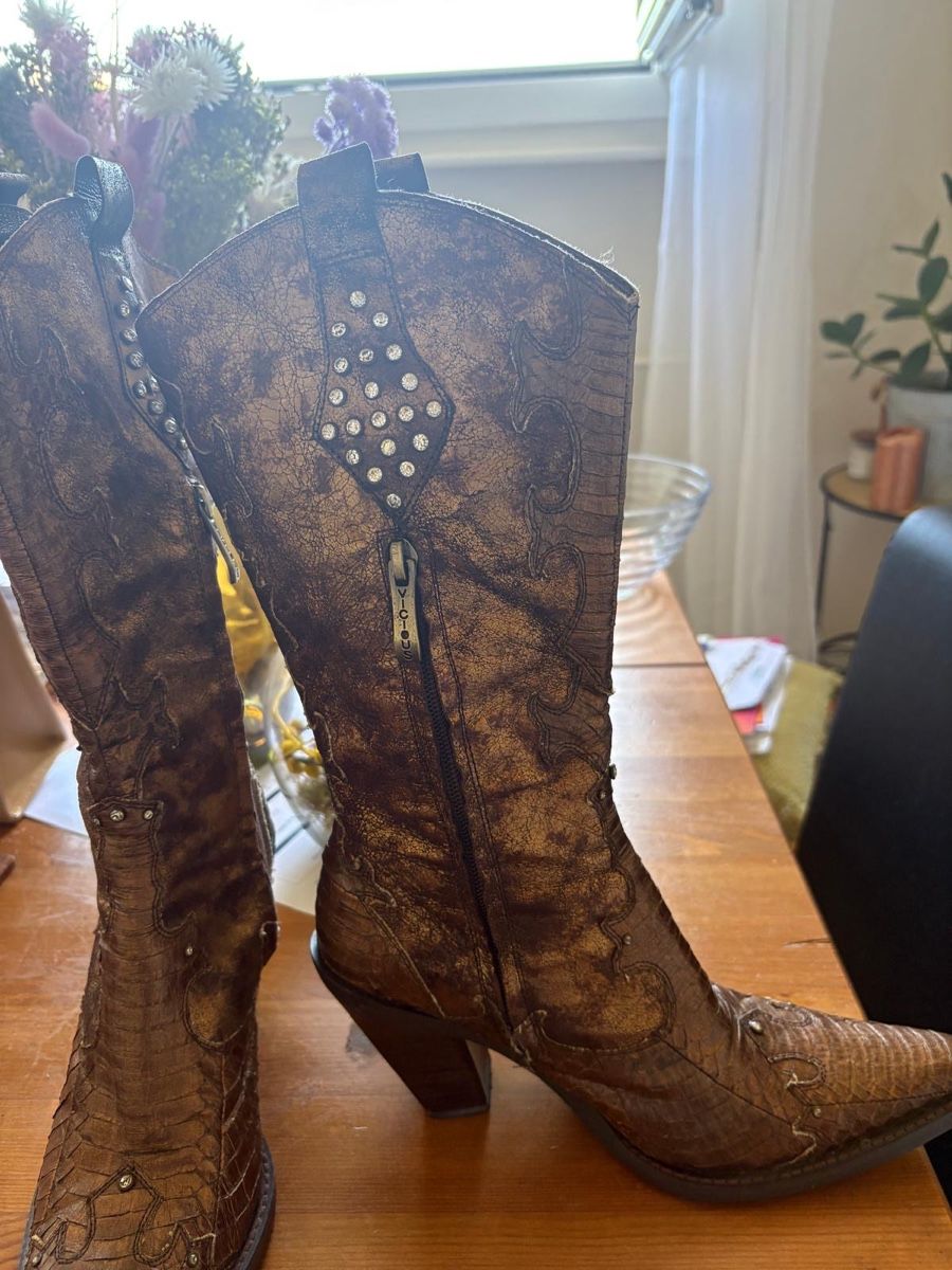 Scarpe da donna: Bottes de cowboy originales style serpent, taille 37 – Usato da Lausanne venduto da Magdalene30 2