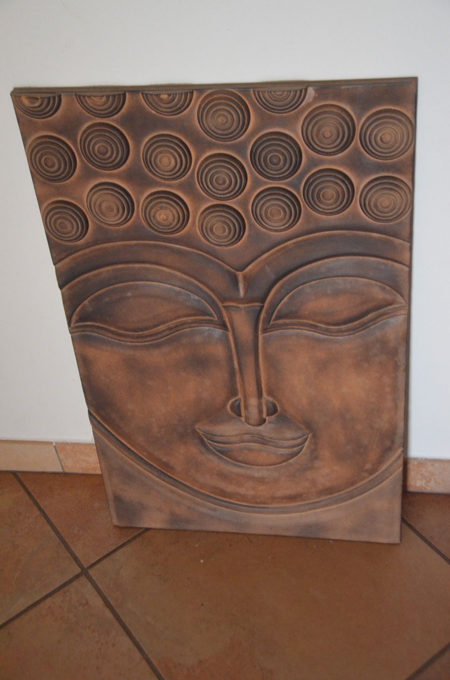 Tutte le decorazioni: DEKO - HOLZ BILD BUDDA - CM  49X76 – Usato da Chiasso venduto da Dolly015