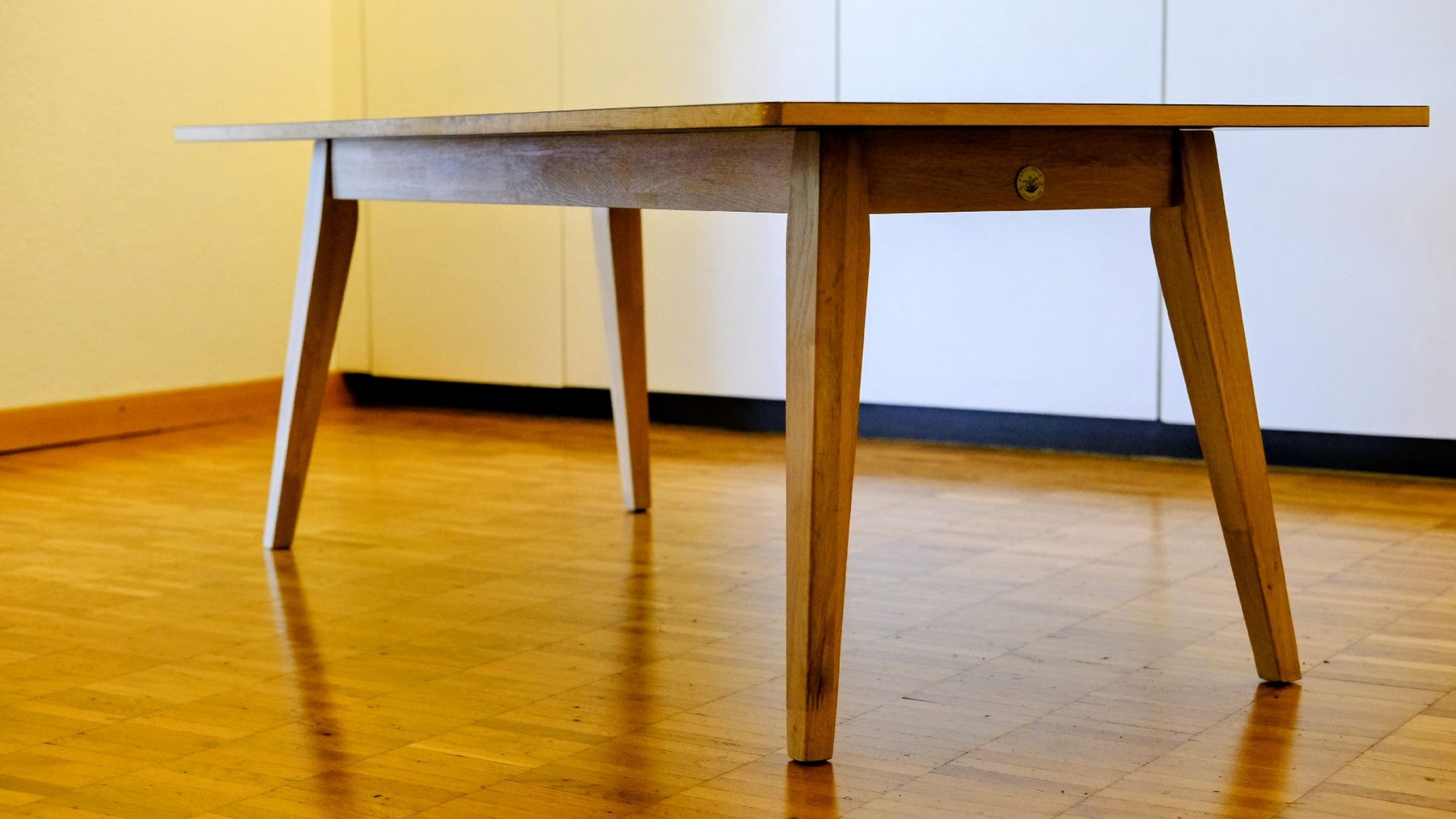 Tische: Couchtisch Skandi Stil – Gebraucht aus Bern von d.taylor 3