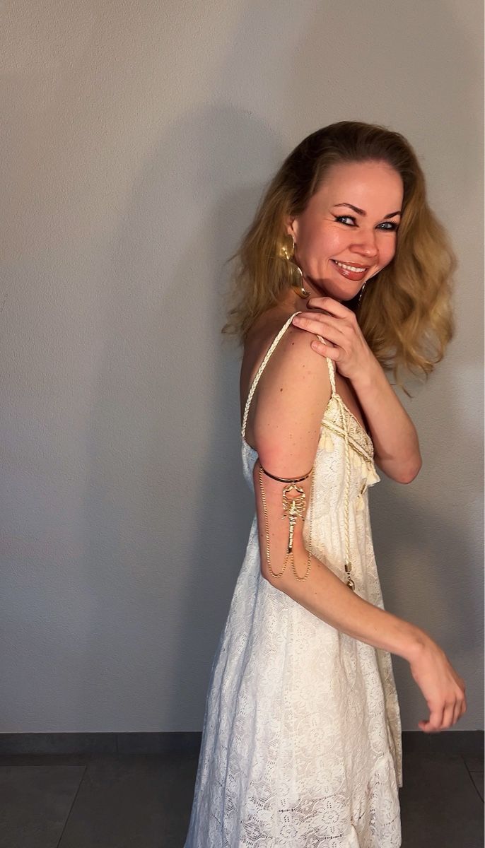 Vestiti: Robe bohème dentelle blanche – Usato da Pont (Veveyse) venduto da pil_k9jp 6