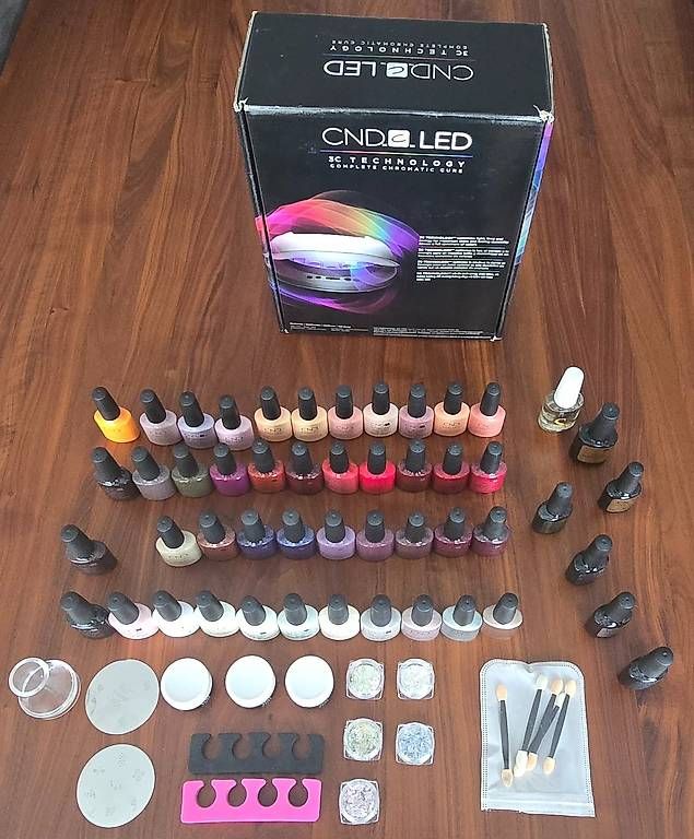 Künstliche Fingernägel: CND Nagel-Shellac's + Zubehör, UV-Lampe, einzel oder als Set – Gebraucht aus Seon von LaZZo 4