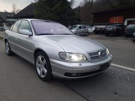 Opel Omega 2.6 Design Edition