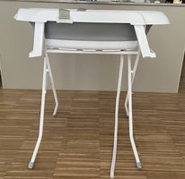 Fillikid faltbare Babybadewanne mit Gestell & Badeeinsatz
