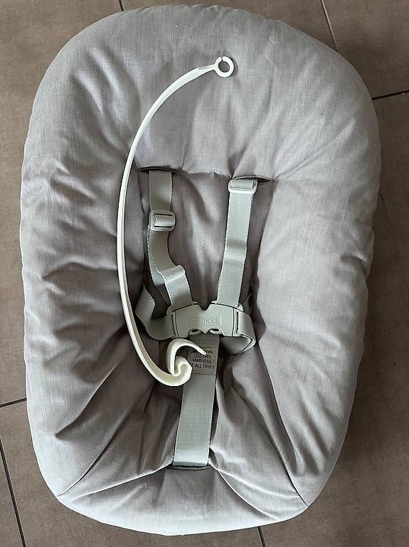 Stokke Seggioloni: Newbornschale von Stokke – Usato da Grosswangen venduto da ang_z82c
