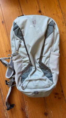 Deuter Race Air 10l - wenig getragen