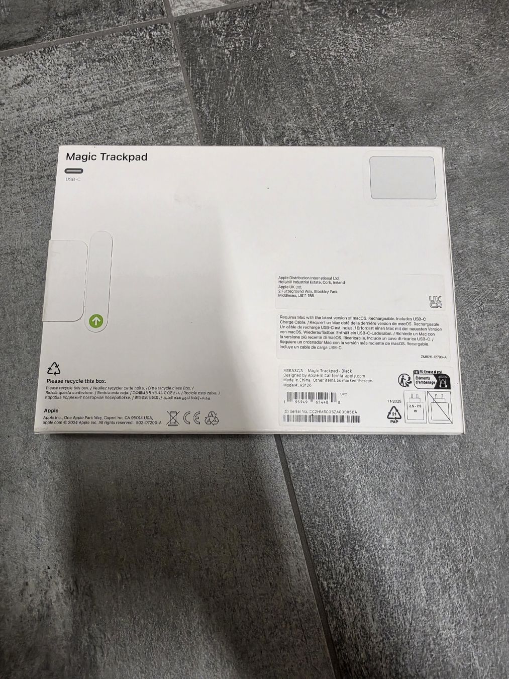 Apple Mouse: Apple Magic Trackpad schwarz NEU – Nuovo e nell'imballaggio originale da Kleinandelfingen venduto da Dani881 1