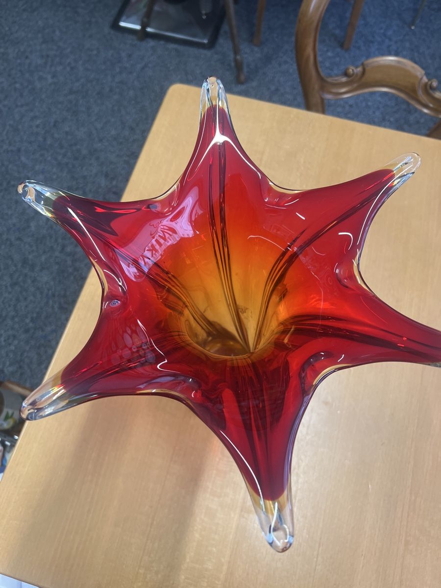 Murano Vasen & Gefässe: Wunderschöne Murano Glasvase, rot-orange, 30cm hoch – Gebraucht aus Rorschach von TrendyDeals 2