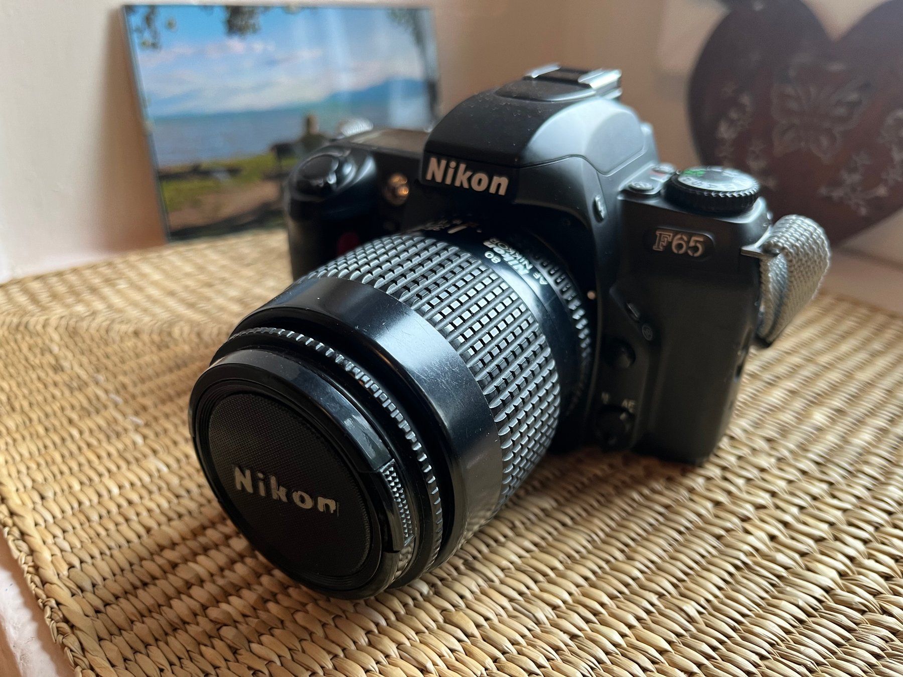 Nikon f60 et nikkor 35 80mm af - Révélateur Photo