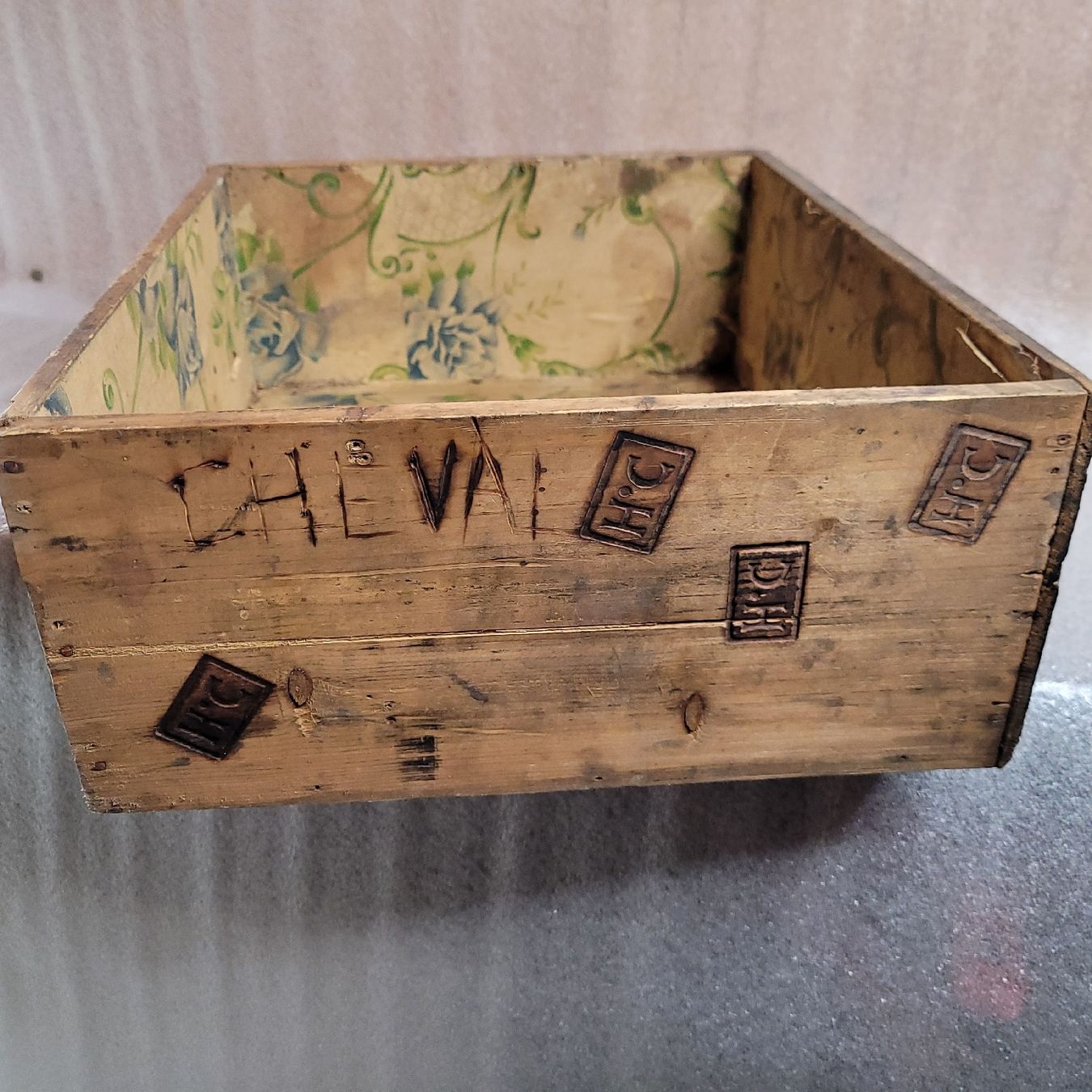 Valigie: Ancienne mallette portable H'C – Usato da Rocourt venduto da PapyCH 7