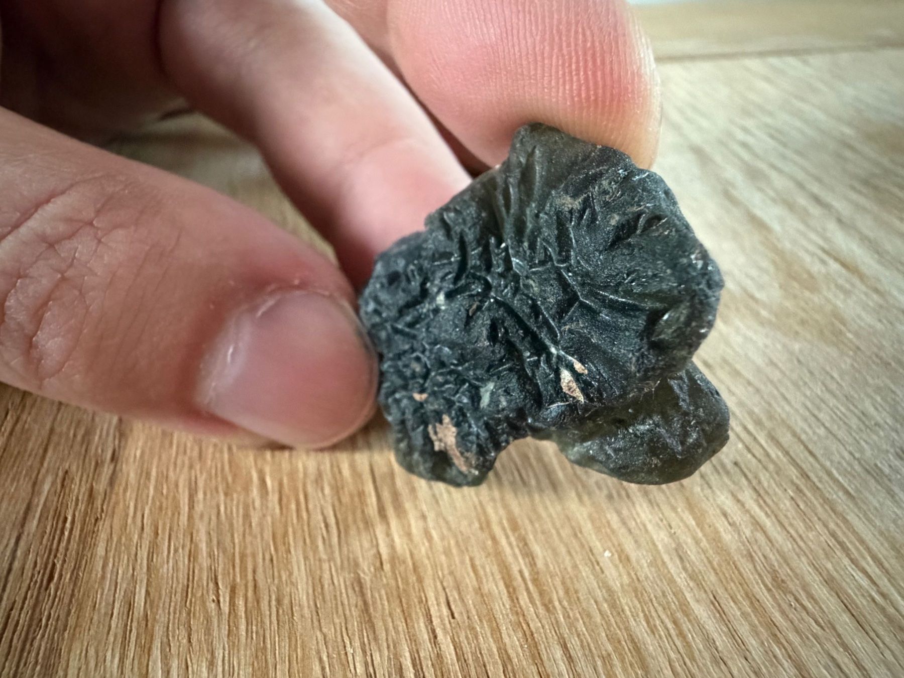 Pietre preziose: Moldavit 12,8g – Usato da Bottmingen venduto da lansan.on.youtube
