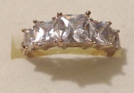 Ring mit Zirkonia Gr. 52