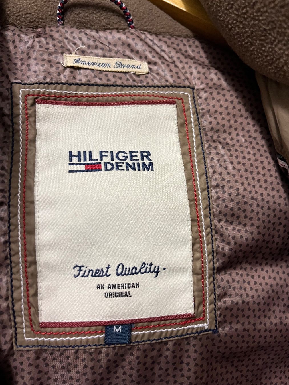 Tommy Hilfiger Jacken: Winterjacke Tommy Hilfiger – Gebraucht aus Villnachern von schudelinho 1