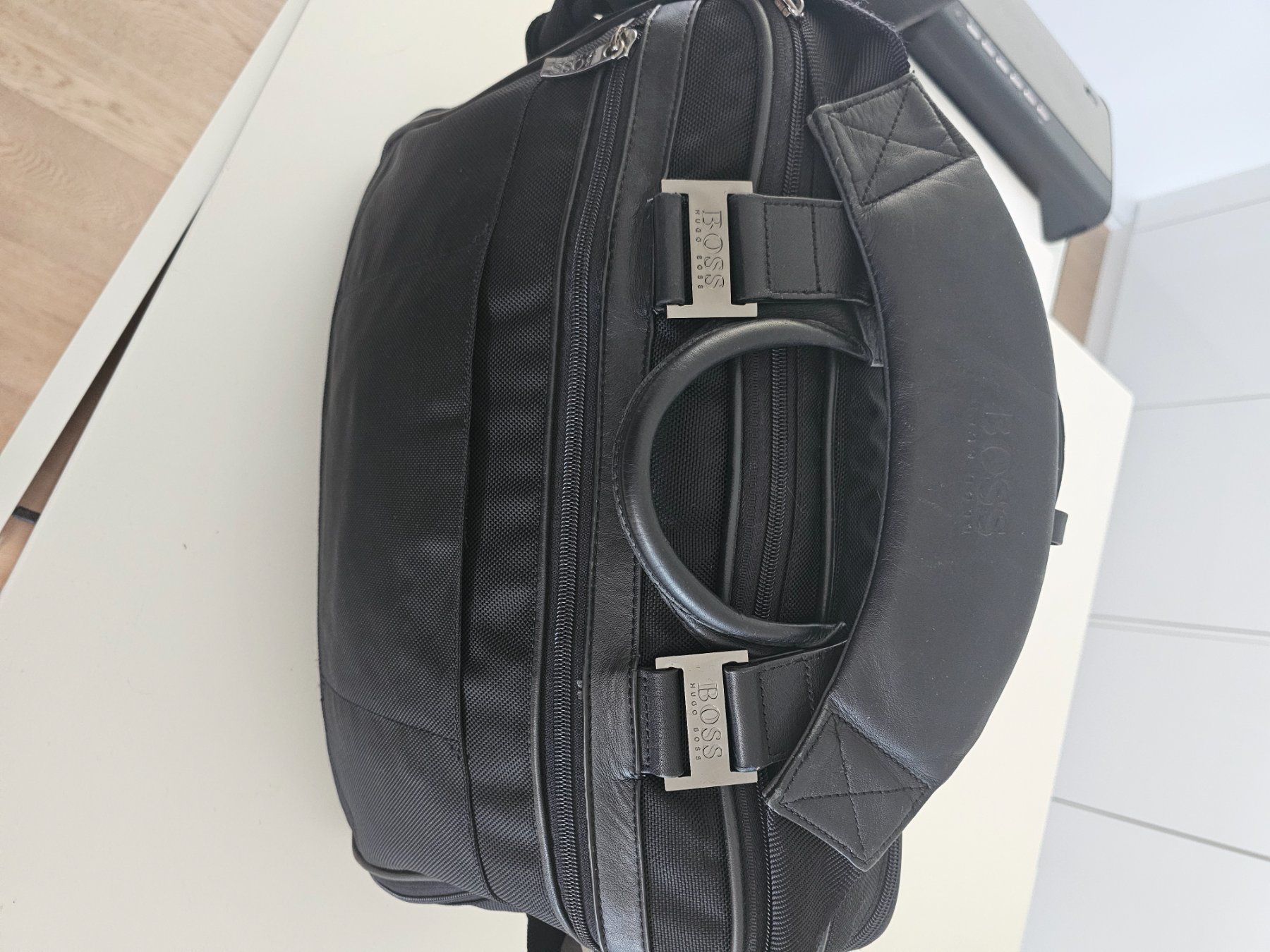 Sacs: BOSS Bag Black Nylon Good Condition – D'occasion à Immensee par Gitter 6