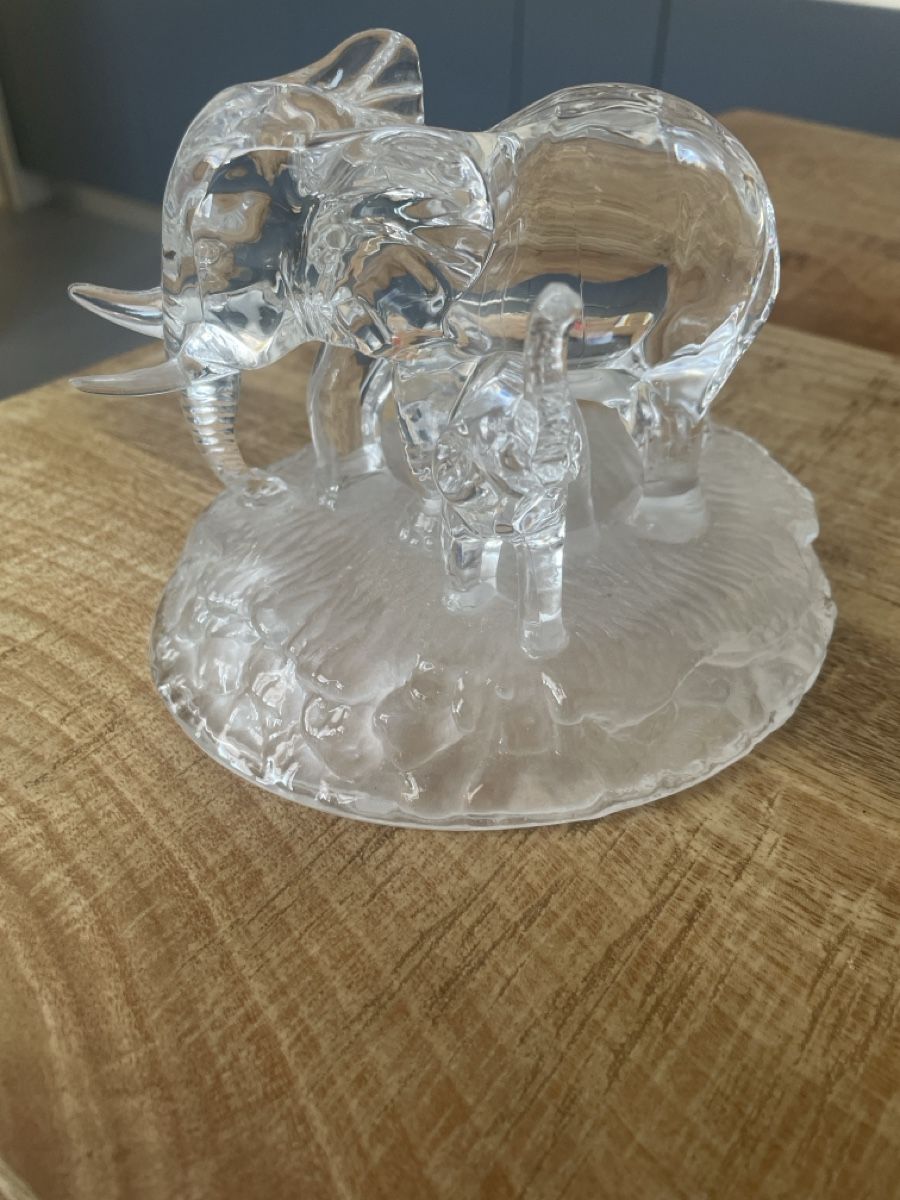 Figuren: Elefant – Gebraucht aus Laufen von bia_7vr6 1
