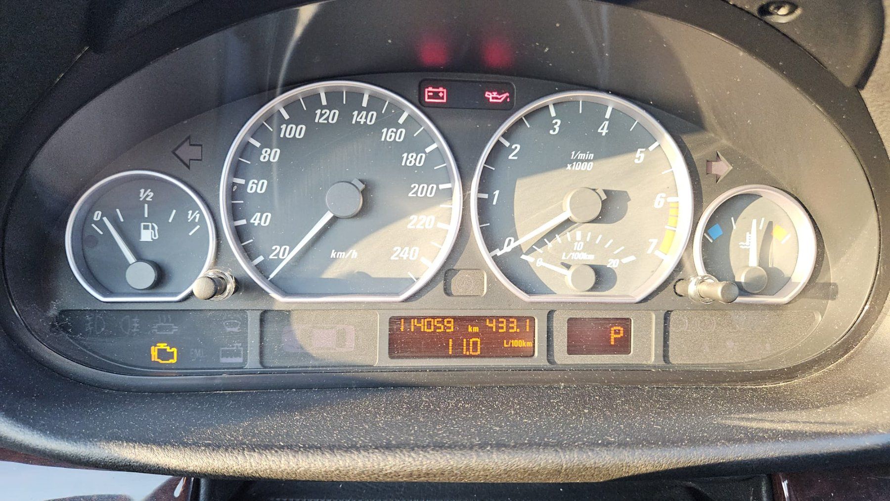 BMW Automobili: BMW 330Ci (E46) - ab MFK & Service – Usato da Meilen venduto da vivi-line 9