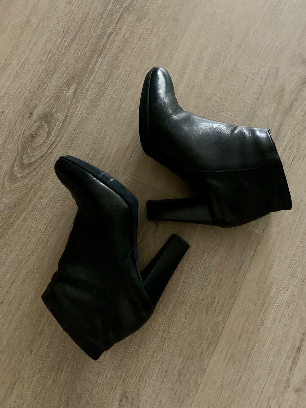 Navyboot Damenschuhe: Bottines Navyboot en cuir pointure 37 – Neu (gemäss Beschreibung) aus Gland von TallyEva 1