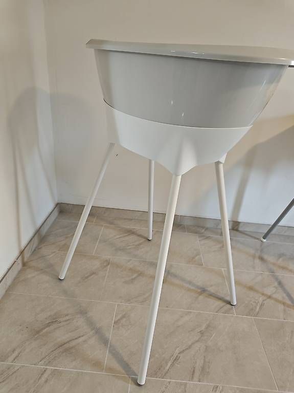 Sonstiges für Haushalt & Wohnen: Babywanne und Eimer mit Thermometer – Gebraucht aus Ostermundigen von Mundiger89 1