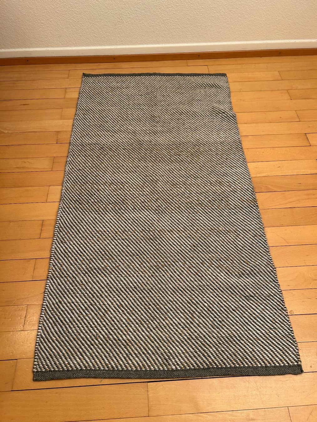 Tappeti: Teppich/ nicht gebraucht/ 155/82cm – Usato da Rorschacherberg venduto da Svebe