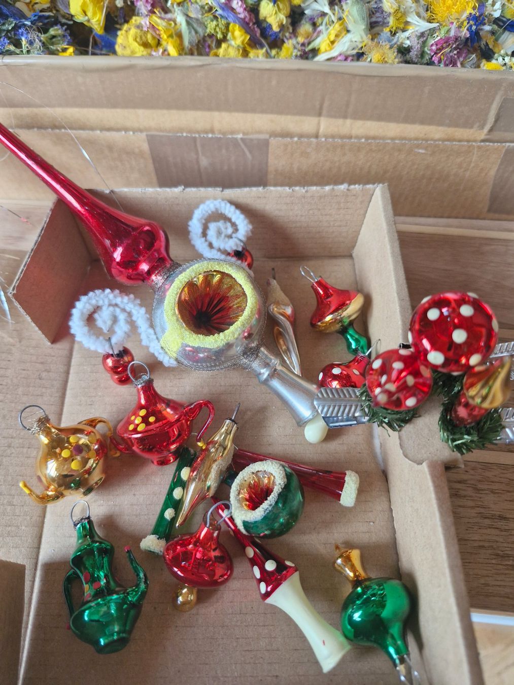 Tutte le decorazioni: alter Christbaumschmuck – Usato da Guarda venduto da rue_bpd7