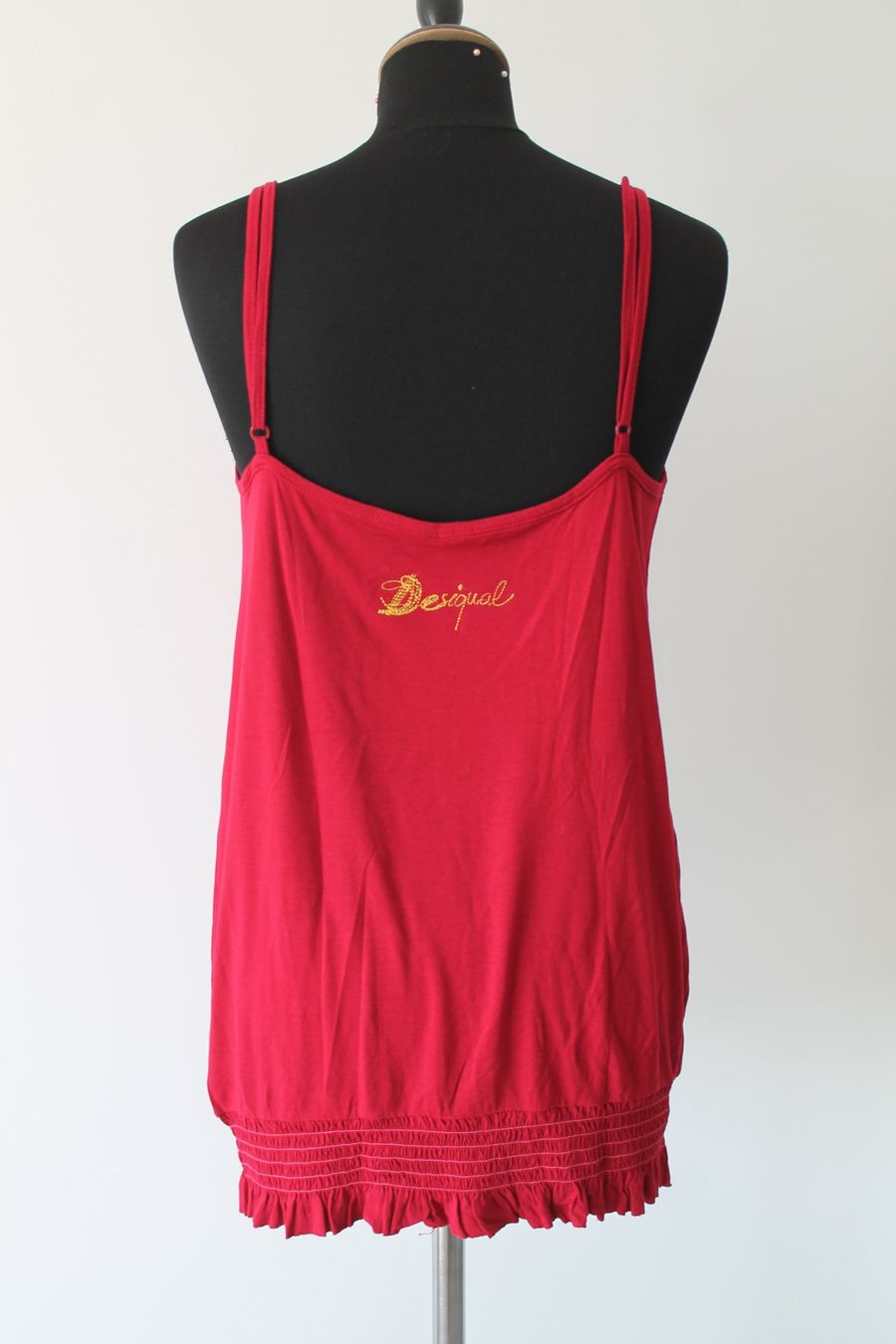 Desigual Top: Top DESIGUAL taille L – Usato da Chez-le-Bart venduto da jasse 1