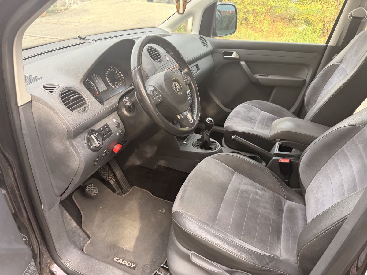 VW Véhicules utilitaires: VW Caddy Maxi 2.0 TDI – D'occasion à Roggwil BE par mun_hmx7 8