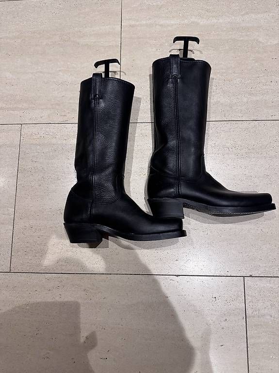 Scarpe da uomo: Frye Lederboots schwarz Grösse 42 – Usato da Zumikon venduto da Schlufi123 2