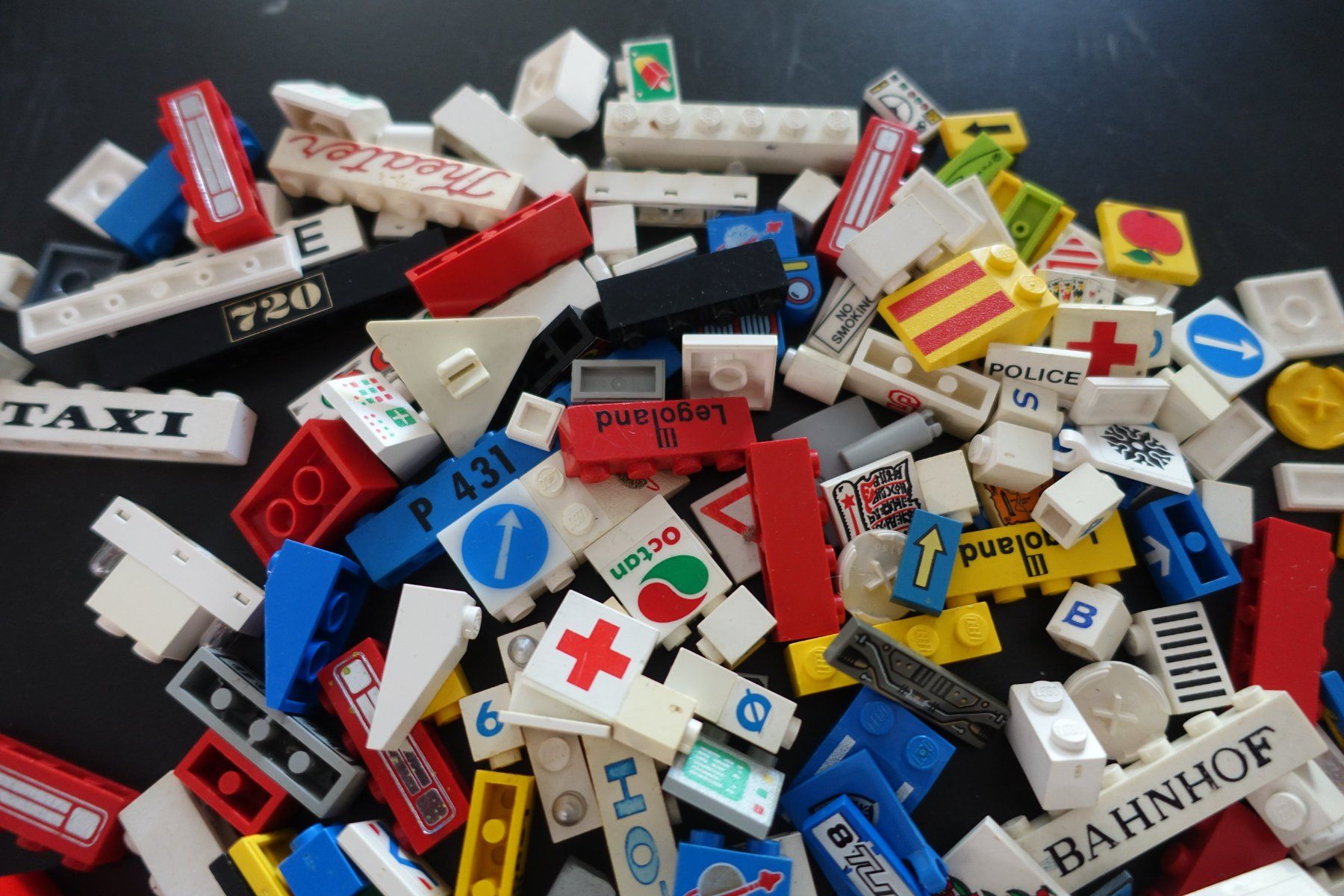 Lego Giocattoli: diverse bedruckte Legosteine – Usato da Belp venduto da Mazarron58 1