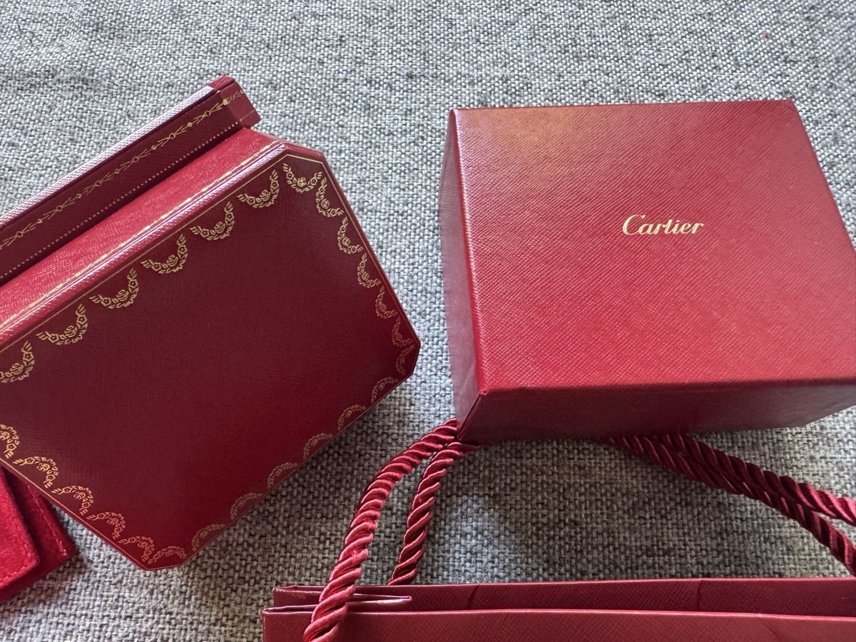 Alle Dekorationen: Cartier-Etui, Verpackung. Original. – Gebraucht aus Forch von naz_fr7n 6