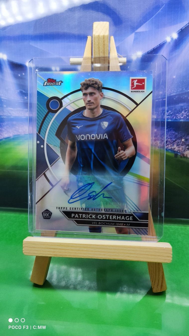 Topps Carte collezionabili: Topps Finest 22/23 Patrick Osterhage Autogramm – Usato da St. Gallen venduto da RudyundFloydCards