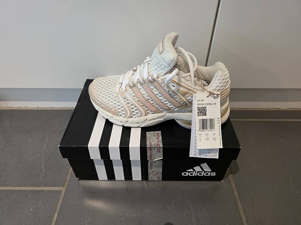 Adidas Damenschuhe: adidas adistar control 5 Gr.36 – Gebraucht aus Aadorf von Paedi_1980 2