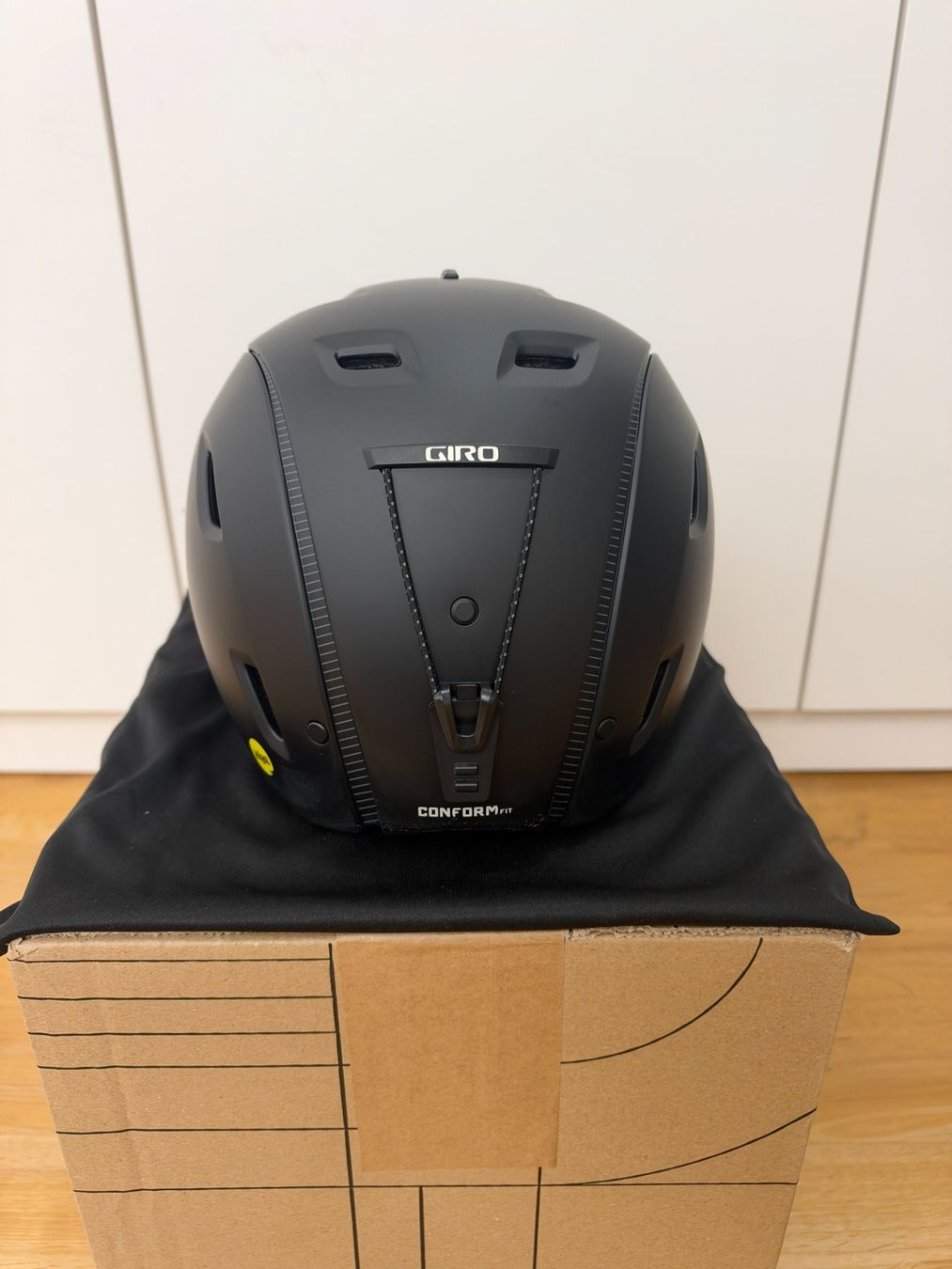 Giro Caschi: Giro Skihelm Grösse L, Conform Fit mit Mips Technology – Usato da Meilen venduto da manukau 2