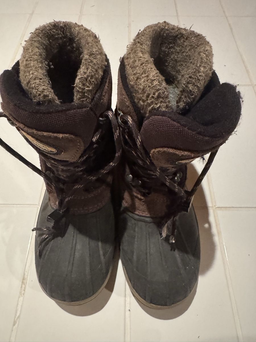 Meindl Scarpe per ragazzi: Winterschuhe Kinder Grösse 34 – Usato da Ebmatingen venduto da F.Bullet 2