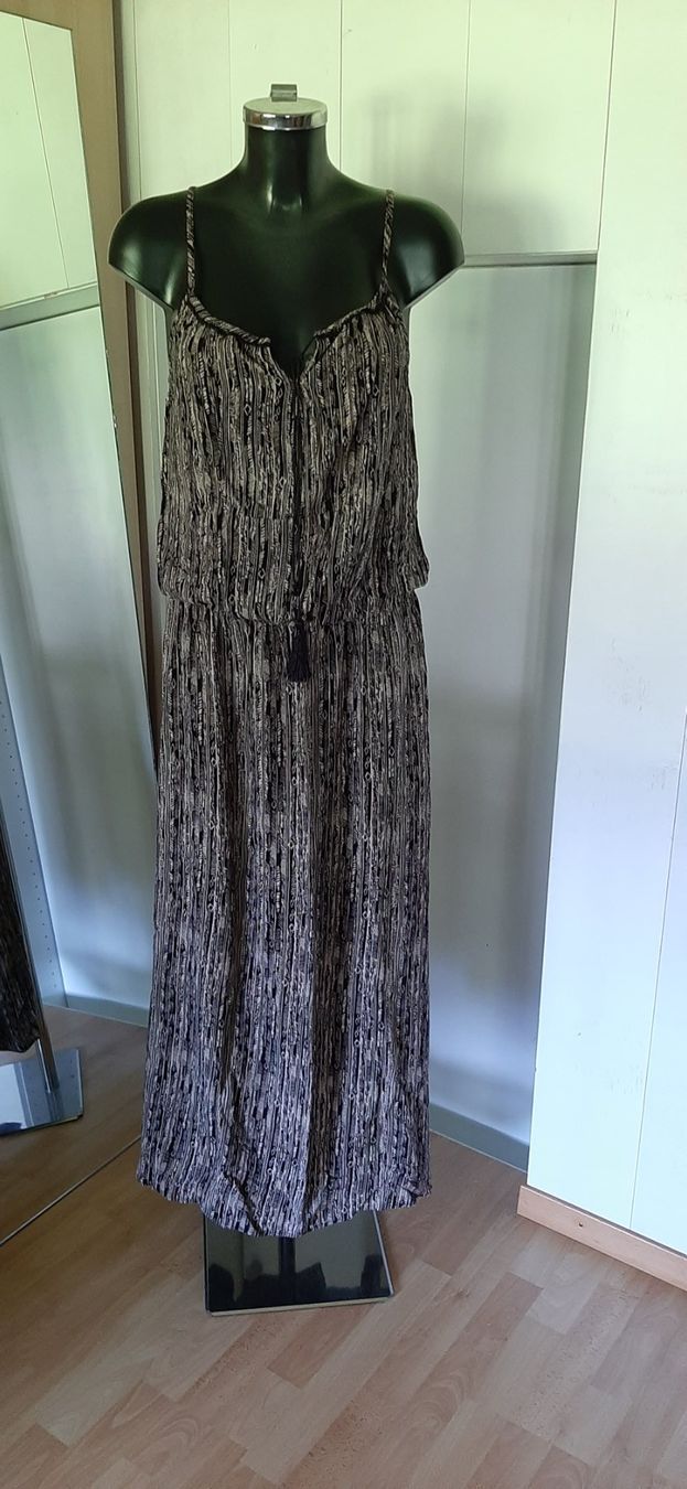 Vestiti: Sommerliches Maxikleid mit Muster, Top Zustand – Usato da Ibach venduto da kleineMythen