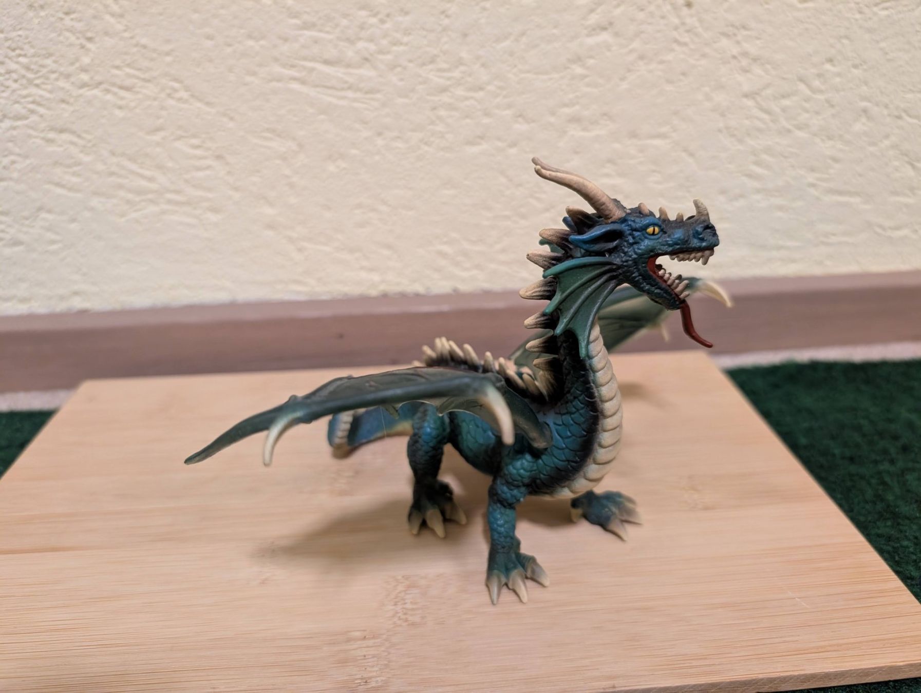 Schleich Statuette: Schleich 70033 Ritter Drache Green Dragon 2003 – Usato da Herrliberg venduto da aandrey 2