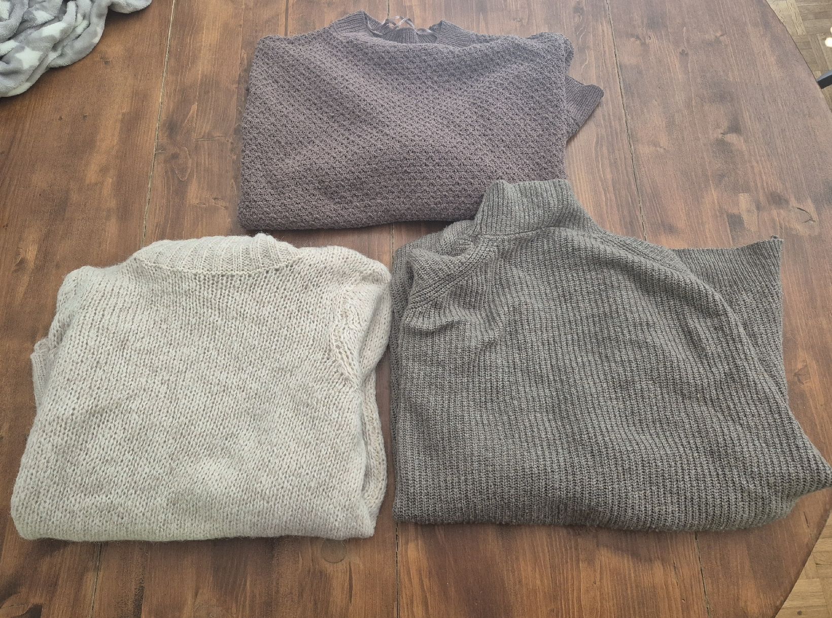 Pulls & Sweat-shirts: Damen Pullover 3er Set, Gr. L/XL – D'occasion à Schmitten FR par Sam2525
